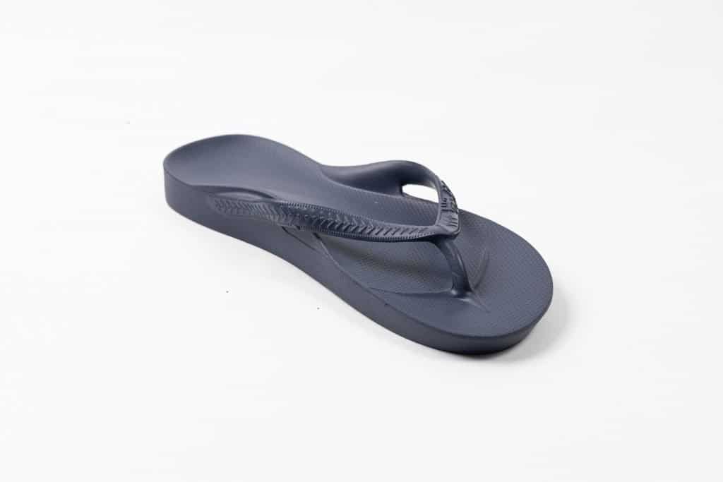 Archie's Arch Support Thongs - Navy